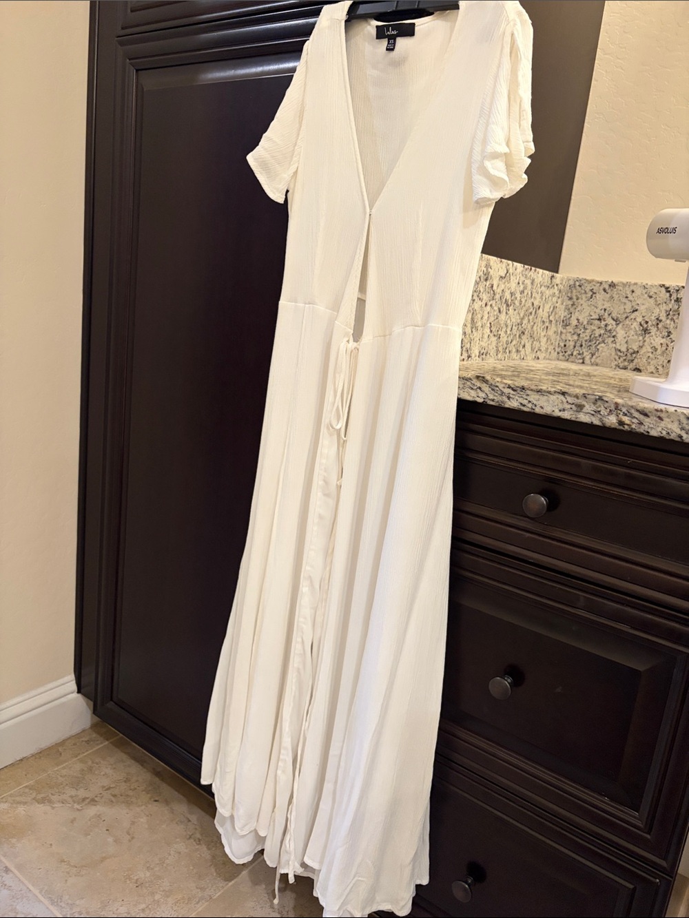 Lulu's Ivory V-Neck Maxi Dress with Tie Waist